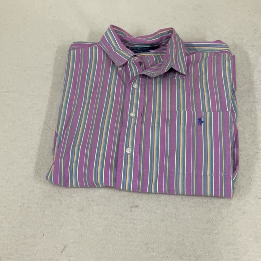 EUC mens short sleeve button down Ralph Lauren shirt